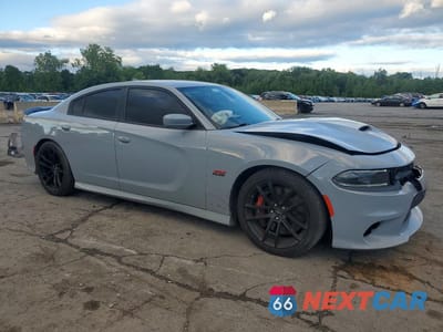 Czwarte zdjęcie samochodu z boku: 2022 DODGE CHARGER SCAT PACK VIN:2C3CDXGJ6NH195375 - miniatura