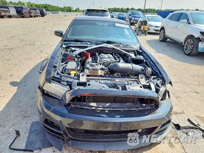 Piąte zdjęcie samochodu w środku: 2013 FORD MUSTANG GT VIN:1ZVBP8CF4D5259244 - miniatura