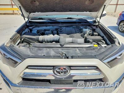 Zdjęcie 12 z 13 samochodu: 2022 TOYOTA 4RUNNER LIMITED VIN:JTEKU5JR5N6014824 - miniatura