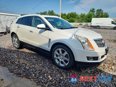 Czwarte zdjęcie samochodu z boku: 2011 CADILLAC SRX PREMIUM COLLECTION VIN:3GYFNCEY4BS505265 - miniatura