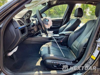 Zdjęcie 7 z 13 samochodu: 2015 BMW 335 XI VIN:WBA3B9G50FNR94770 - miniatura