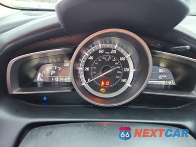 Zdjęcie 9 z 12 samochodu: 2017 MAZDA CX-3 TOURING VIN:JM1DKDC72H0159139 - miniatura