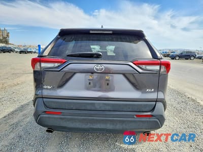 Zdjęcie 6 z 13 samochodu: 2019 TOYOTA RAV4 XLE PREMIUM VIN:JTMC1RFVXKJ002417 - miniatura