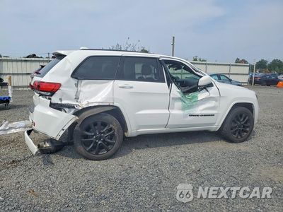 Trzecie zdjęcie samochodu z tyłu: 2020 JEEP GRAND CHEROKEE LAREDO VIN:1C4RJFAG7LC144053 - miniatura