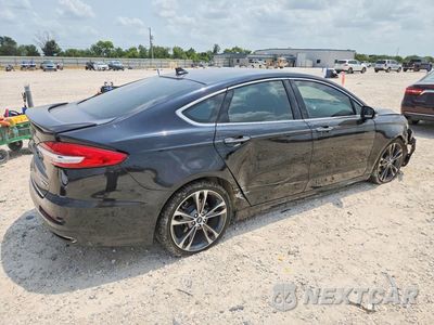 Trzecie zdjęcie samochodu z tyłu: 2019 FORD FUSION TITANIUM VIN:3FA6P0D93KR123007 - miniatura