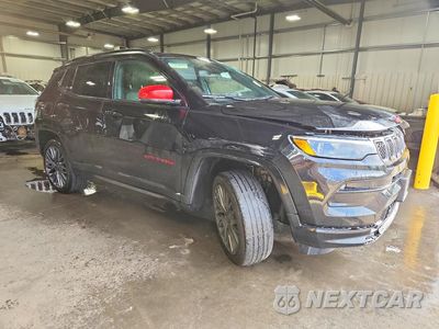 Czwarte zdjęcie samochodu z boku: 2023 JEEP COMPASS LIMITED VIN:3C4NJDCN7PT500722 - miniatura
