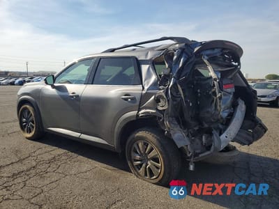Drugie zdjęcie samochodu z przodu: 2022 NISSAN PATHFINDER SV VIN:5N1DR3BC7NC268447 - miniatura