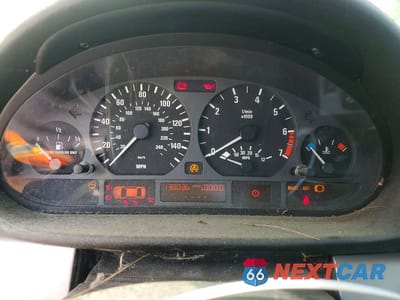 Zdjęcie 9 z 12 samochodu: 2002 BMW 325 XI VIN:WBAEU33422PF57819 - miniatura