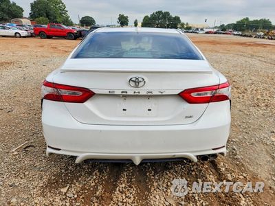 Zdjęcie 6 z 13 samochodu: 2020 TOYOTA CAMRY SE VIN:4T1G11AK3LU350779 - miniatura