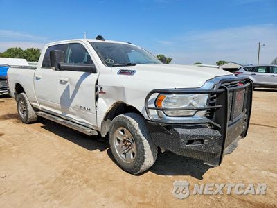 Czwarte zdjęcie samochodu z boku: 2020 RAM 2500 BIG HORN VIN:3C6UR5DL0LG107081 - miniatura