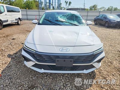 Piąte zdjęcie samochodu w środku: 2024 HYUNDAI ELANTRA SE VIN:KMHLL4DG8RU694196 - miniatura