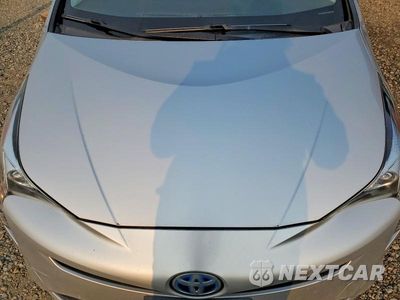 Zdjęcie 12 z 13 samochodu: 2017 TOYOTA PRIUS TWO ECO VIN:JTDKARFU7H3038632 - miniatura