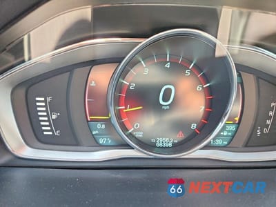 Zdjęcie 9 z 12 samochodu: 2014 VOLVO S60 T5 VIN:YV1612FS8E2278792 - miniatura