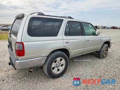 Trzecie zdjęcie samochodu z tyłu: 1999 TOYOTA 4RUNNER SR5 VIN:JT3GN86R6X0116757 - miniatura