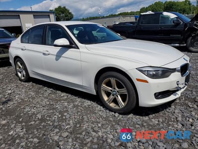 Czwarte zdjęcie samochodu z boku: 2015 BMW 3ER XI SULEV VIN:WBA3B5G59FNS18422 - miniatura