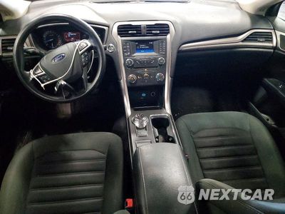 Zdjęcie 8 z 13 samochodu: 2017 FORD FUSION SE VIN:3FA6P0H75HR371292 - miniatura