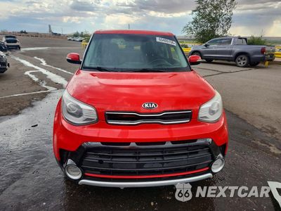 Piąte zdjęcie samochodu w środku: 2018 KIA SOUL ! VIN:KNDJX3AA0J7573319 - miniatura