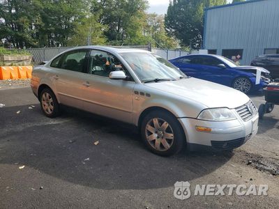 Czwarte zdjęcie samochodu z boku: 2003 VOLKSWAGEN PASSAT VIN:WVWTH63B73P051724 - miniatura