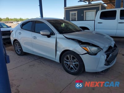 Czwarte zdjęcie samochodu z boku: 2019 TOYOTA YARIS LE VIN:3MYDLBYV5KY514862 - miniatura