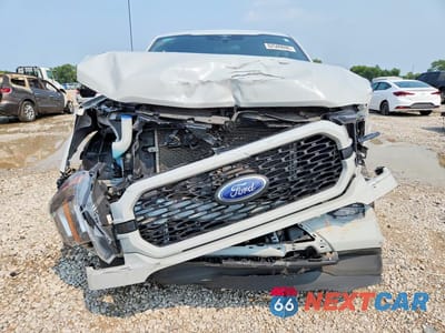 Piąte zdjęcie samochodu w środku: 2023 FORD F150 VIN:1FTEW1EP1PFB06643 - miniatura