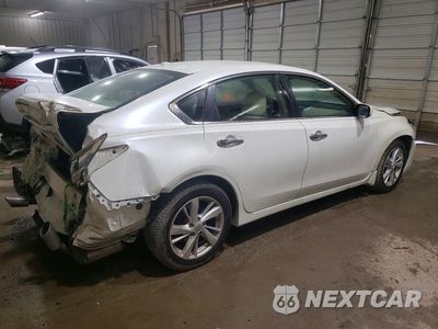 Trzecie zdjęcie samochodu z tyłu: 2013 NISSAN ALTIMA 2.5 VIN:1N4AL3AP3DC168119 - miniatura