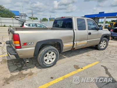 Trzecie zdjęcie samochodu z tyłu: 2001 CHEVROLET SILVERADO K1500 VIN:2GCEK19T011283735 - miniatura