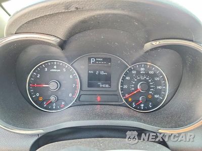 Zdjęcie 9 z 12 samochodu: 2017 KIA FORTE LX VIN:3KPFK4A76HE072184 - miniatura