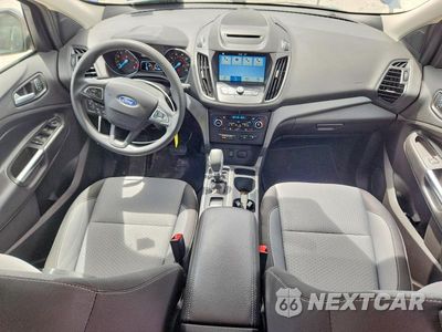 Zdjęcie 8 z 13 samochodu: 2018 FORD ESCAPE SE VIN:1FMCU0GD5JUD56993 - miniatura