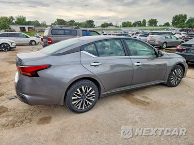 Trzecie zdjęcie samochodu z tyłu: 2023 NISSAN ALTIMA SV VIN:1N4BL4DWXPN323013 - miniatura