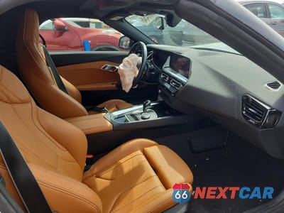 Zdjęcie 10 z 13 samochodu: 2023 BMW Z4 SDRIVE30I VIN:WBAHF3C00PWY17228 - miniatura