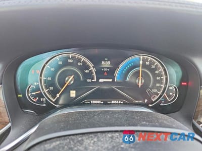 Zdjęcie 9 z 12 samochodu: 2017 BMW 740 XE VIN:WBA7J2C5XHG497556 - miniatura
