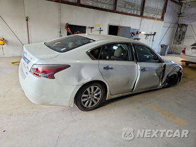 Trzecie zdjęcie samochodu z tyłu: 2014 NISSAN ALTIMA 2.5 S VIN:1N4AL3AP1EC274814 - miniatura