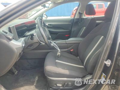 Zdjęcie 7 z 12 samochodu: 2024 HYUNDAI SONATA HYBRID SEL VIN:KMHL34JJ7RA089619 - miniatura
