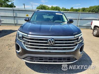 Piąte zdjęcie samochodu w środku: 2024 VOLKSWAGEN ATLAS SE VIN:1V2KR2CA3RC551824 - miniatura