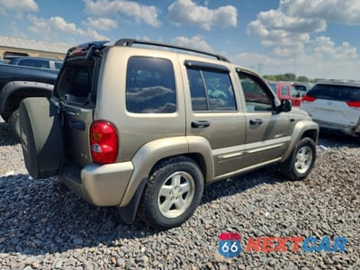 Trzecie zdjęcie samochodu z tyłu: 2003 JEEP LIBERTY LIMITED VIN:1J4GL58K43W577473 - miniatura