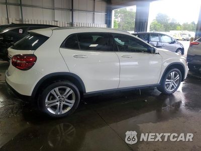 Trzecie zdjęcie samochodu z tyłu: 2019 MERCEDES-BENZ GLA 250 4MATIC VIN:WDCTG4GB6KU020041 - miniatura