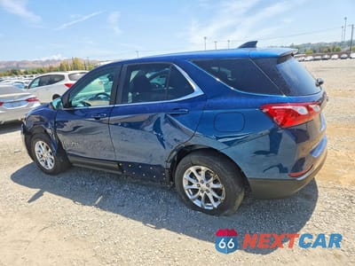 Drugie zdjęcie samochodu z przodu: 2021 CHEVROLET EQUINOX LT VIN:2GNAXKEV0M6100121 - miniatura