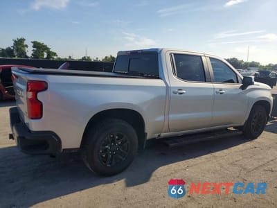 Trzecie zdjęcie samochodu z tyłu: 2019 CHEVROLET SILVERADO C1500 LT VIN:1GCPWCED6KZ302868 - miniatura
