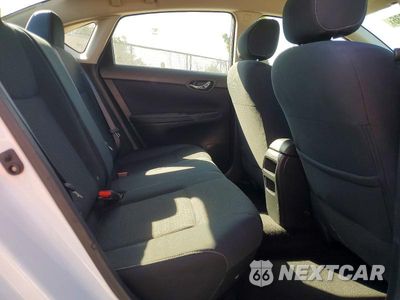 Zdjęcie 10 z 12 samochodu: 2019 NISSAN SENTRA S VIN:3N1AB7AP3KY223020 - miniatura