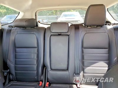 Zdjęcie 10 z 13 samochodu: 2019 FORD ESCAPE SEL VIN:1FMCU9HD5KUA73109 - miniatura