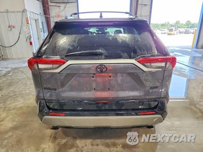 Zdjęcie 6 z 13 samochodu: 2025 TOYOTA RAV4 XSE VIN:4T3E6RFVXSU180453 - miniatura