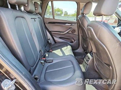 Zdjęcie 10 z 12 samochodu: 2018 BMW X1 XDRIVE28I VIN:WBXHT3C36J5L33800 - miniatura