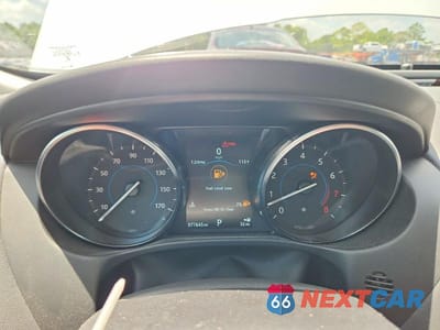 Zdjęcie 9 z 12 samochodu: 2017 JAGUAR XE FIRST EDITION VIN:SAJAN4BV4HA948740 - miniatura