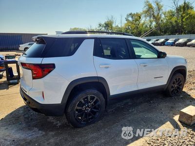 Trzecie zdjęcie samochodu z tyłu: 2026 GMC TERRAIN ELEVATION VIN:3GKALUEG4TL510081 - miniatura