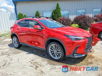 Czwarte zdjęcie samochodu z boku: 2025 LEXUS NX 350 PREMIUM VIN:2T2GGCEZ7SC080615 - miniatura