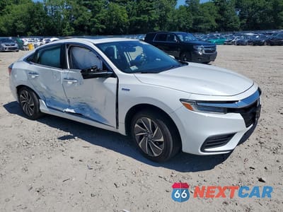 Czwarte zdjęcie samochodu z boku: 2019 HONDA INSIGHT TOURING VIN:19XZE4F93KE007945 - miniatura