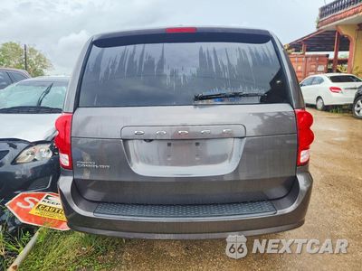 Zdjęcie 6 z 13 samochodu: 2015 DODGE GRAND CARAVAN SXT VIN:2C4RDGCG4FR524750 - miniatura