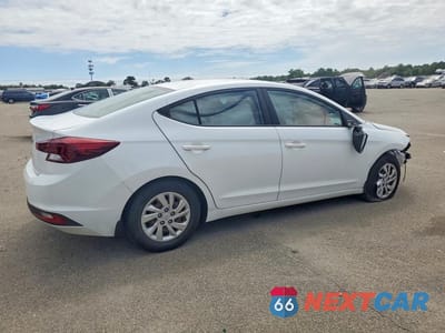 Trzecie zdjęcie samochodu z tyłu: 2020 HYUNDAI ELANTRA SE VIN:5NPD74LF1LH598952 - miniatura