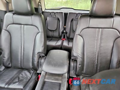 Zdjęcie 10 z 13 samochodu: 2012 LINCOLN MKT VIN:2LMHJ5AT9CBL54379 - miniatura
