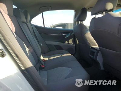 Zdjęcie 10 z 12 samochodu: 2020 TOYOTA CAMRY LE VIN:4T1C11AK7LU859241 - miniatura